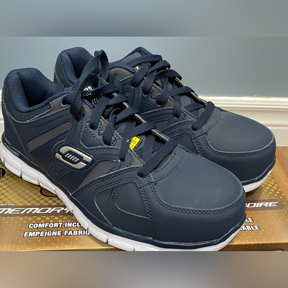 Sketchers Work Mens Aluminum Toe Steel Plate Work Shoes Size 7